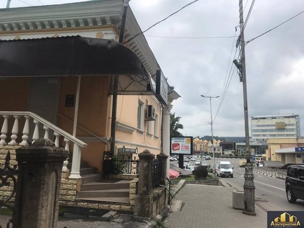 
  Продается универсальное помещение, 250 м², Победы пр-кт
. Фото 1.