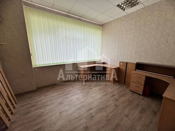 
  Продается универсальное помещение, 33 м², Первомайский пр-кт
. Фото 2.