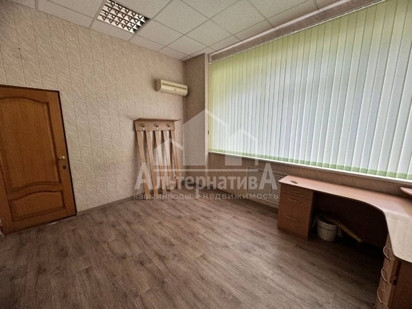 
  Продается универсальное помещение, 33 м², Первомайский пр-кт
. Фото 3.