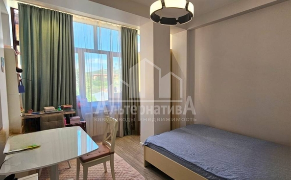 
  Продается 3-комн. квартира, 102 м², Дзержинского пр-кт
. Фото 8.