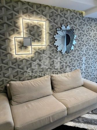 
  Продается 3-комн. квартира, 86.4 м², Кирова ул
. Фото 3.