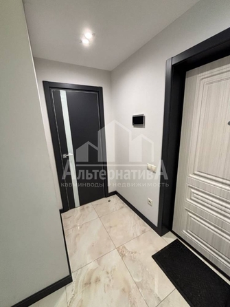 
  Продается 3-комн. квартира, 86.4 м², Кирова ул
. Фото 21.