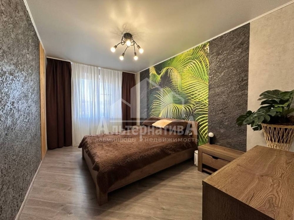 
  Продается 3-комн. квартира, 75 м², Умара Алиева ул
. Фото 12.