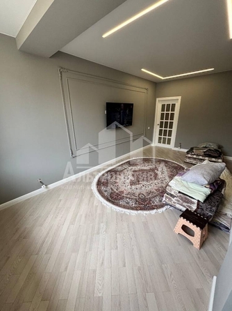 
  Продается 1-комн. квартира 52.7 м². Фото 2.