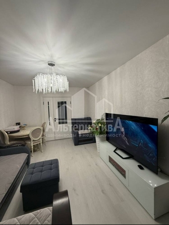 
   Продам 3-комнатную, 65.7 м², Главная ул

. Фото 3.