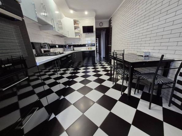 
  Продается 3-комн. квартира, 70.3 м², Калинина ул
. Фото 6.