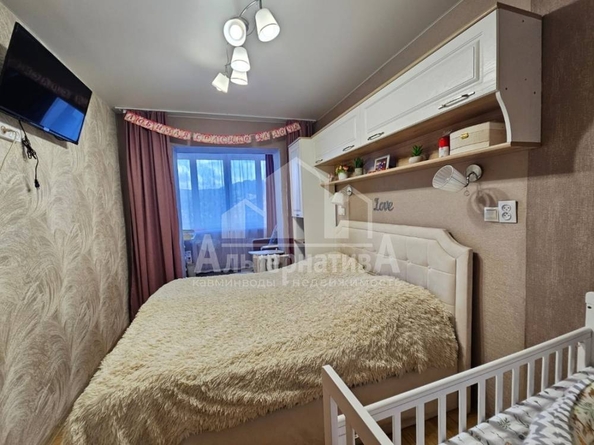 
   Продам 2-комнатную, 56 м², Интернациональная ул

. Фото 1.