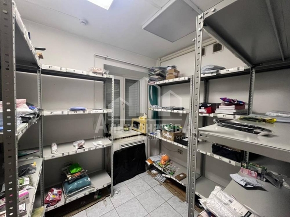 
  Продается универсальное помещение, 28 м², Кутузова ул
. Фото 8.