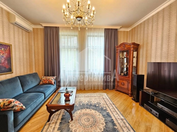 
  Продается 2-комн. квартира, 72 м², Чкалова ул
. Фото 1.