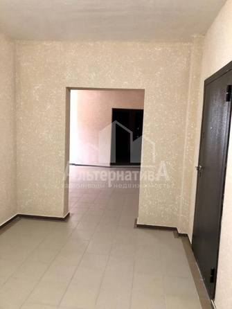 
  Продается 1-комн. квартира, 42 м², Кленовая роща ул
. Фото 17.