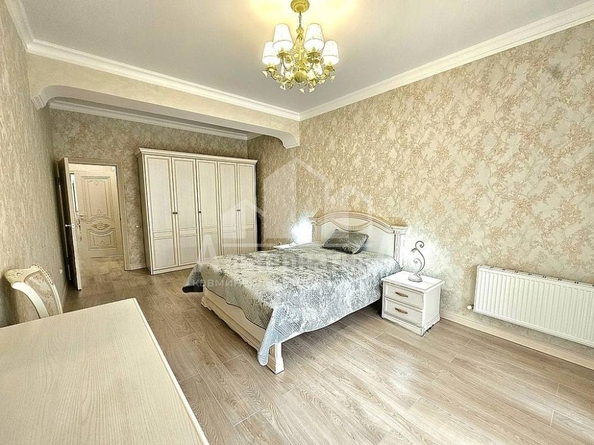 
  Продается 2-комн. квартира, 74.8 м², Парковая ул
. Фото 9.