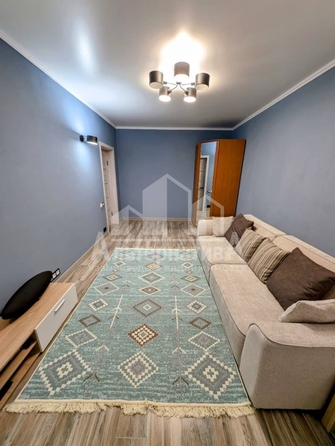 
  Продается 1-комн. квартира, 40 м², Осипенко ул
. Фото 2.