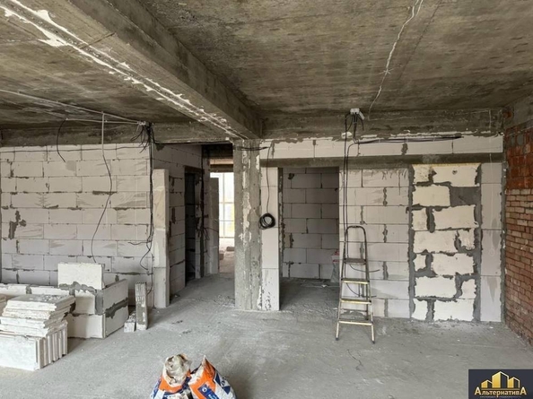 
  Продается 2-комн. квартира, 95 м², Декабристов ул
. Фото 3.