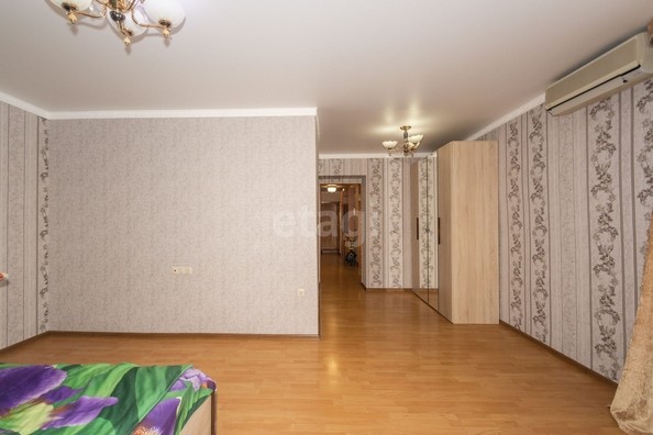 
   Продам 3-комнатную, 115.5 м², Братский пер, 46/16

. Фото 21.