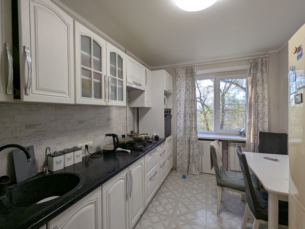 
  Продается 4-комн. квартира 75 м². Фото 1.