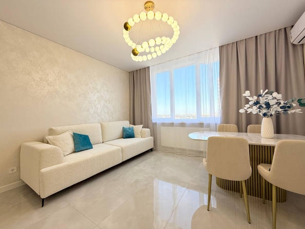 
  Продается 3-комн. квартира 75 м², в ЖК Гринсайд, 3.1-3.4. Фото 1.