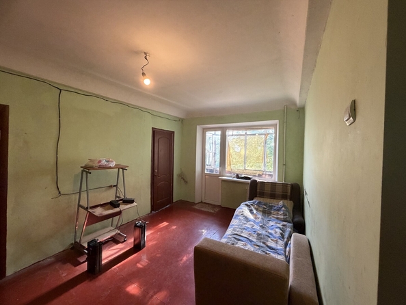 
  Продается 4-комн. квартира 60 м². Фото 1.