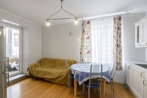
  Продается 2-комн. квартира 56 м². Фото 4.