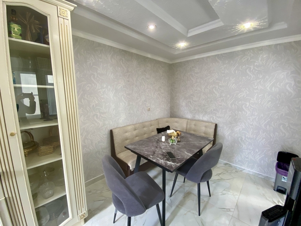 
  Продается 4-комн. квартира 184.5 м². Фото 6.