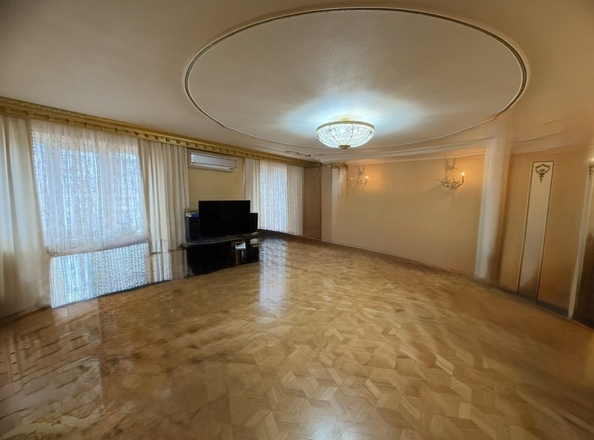 
  Продается 4-комн. квартира 154.4 м². Фото 3.