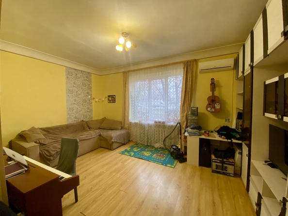 
  Продается 2-комн. квартира 57 м². Фото 4.