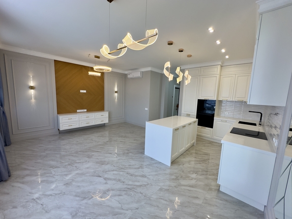 
  Продается 4-комн. квартира 130 м². Фото 4.