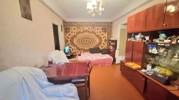 
  Продается 4-комн. квартира 63 м². Фото 1.