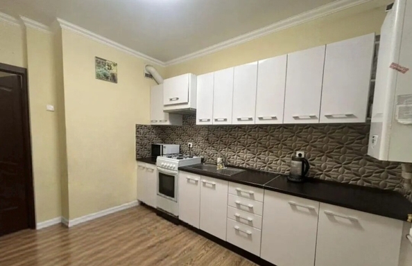 
  Продается 1-комн. квартира 40 м². Фото 1.