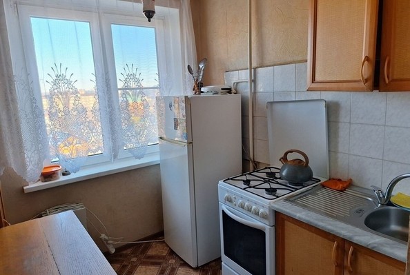 
   Продам 1-комнатную, 30 м², Комарова б-р, 40/2

. Фото 7.