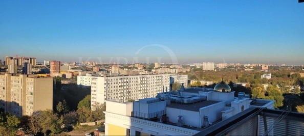 
   Продам 3-комнатную, 74 м², Соборный пер, 98

. Фото 4.