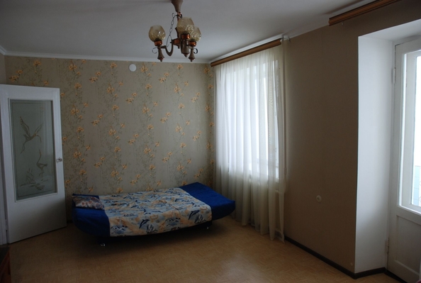 
   Продам 2-комнатную, 56 м², Штахановского ул, 1/33

. Фото 6.