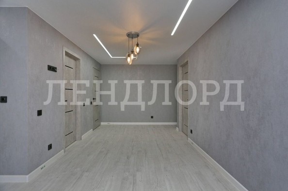 
   Продам 2-комнатную, 43 м², Герасименко ул, 12А

. Фото 3.