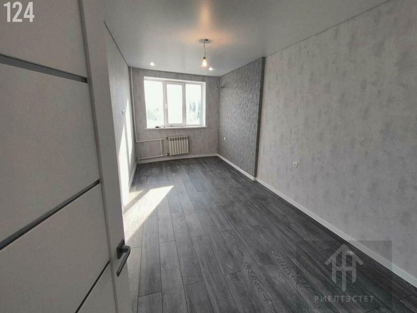 
   Продам 1-комнатную, 38 м², 

. Фото 2.