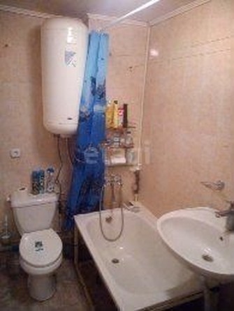 
   Продам 2-комнатную, 30 м², Днепровский пер, 131Г

. Фото 5.