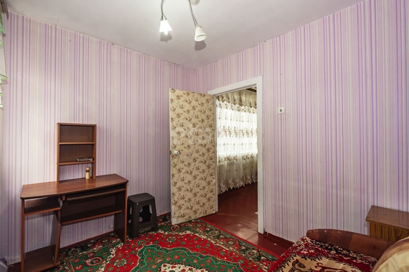 
   Продам 3-комнатную, 49 м², Красноармейская ул, 20А

. Фото 4.