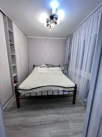
   Продам 3-комнатную, 52 м², Батуринская ул, 15к1

. Фото 2.