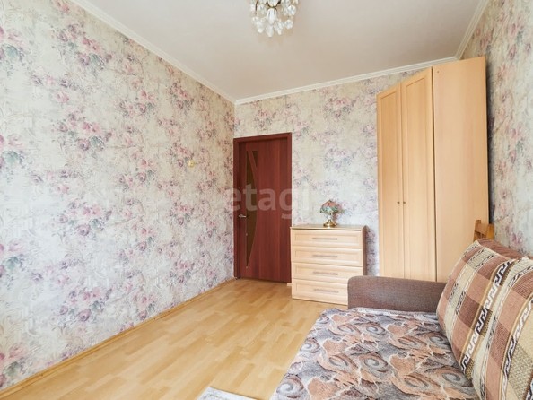 
   Продам 2-комнатную, 52 м², Комарова б-р, 15/1

. Фото 3.