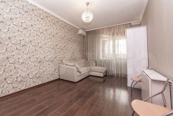 
   Продам 1-комнатную, 42 м², Комарова ул, 101/26

. Фото 8.