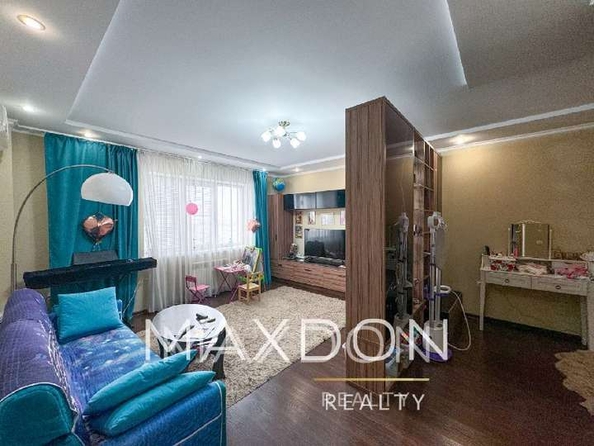 
   Продам 2-комнатную, 61 м², Варфоломеева ул, 265

. Фото 15.