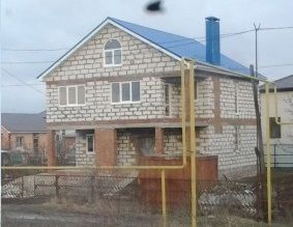 
   Продам дом, 240 м², Батайск

. Фото 1.