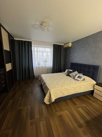 
   Продам 4-комнатную, 87 м², Воровского ул

. Фото 8.