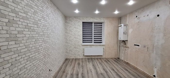 
   Продам 2-комнатную, 63 м², Комсомольская ул, 101

. Фото 5.