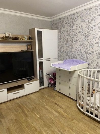 
   Продам 2-комнатную, 42 м², Славы ул

. Фото 6.