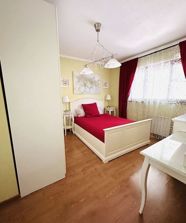 
   Продам 4-комнатную, 86.3 м², Мыльникова ул, 7/6

. Фото 3.