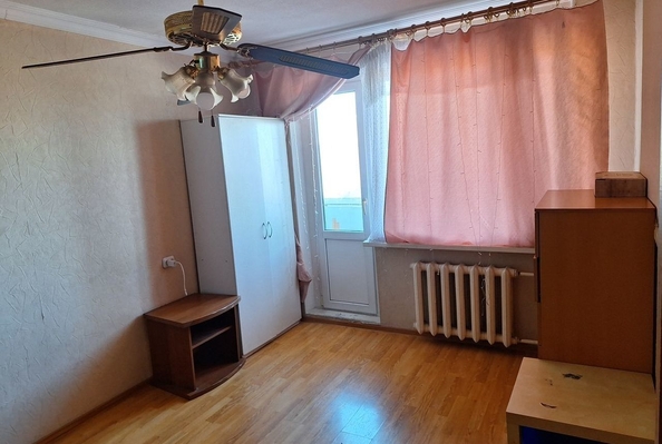 
   Продам 1-комнатную, 30 м², Комарова б-р, 40/2

. Фото 7.