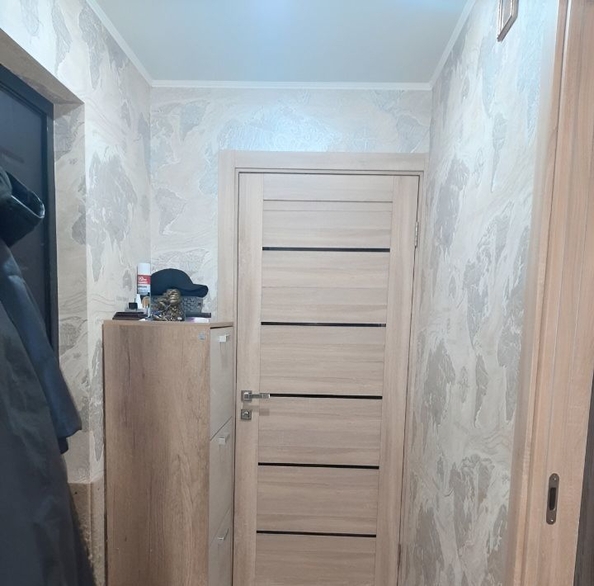 
   Продам 2-комнатную, 43 м², Добровольского пл, 5

. Фото 1.