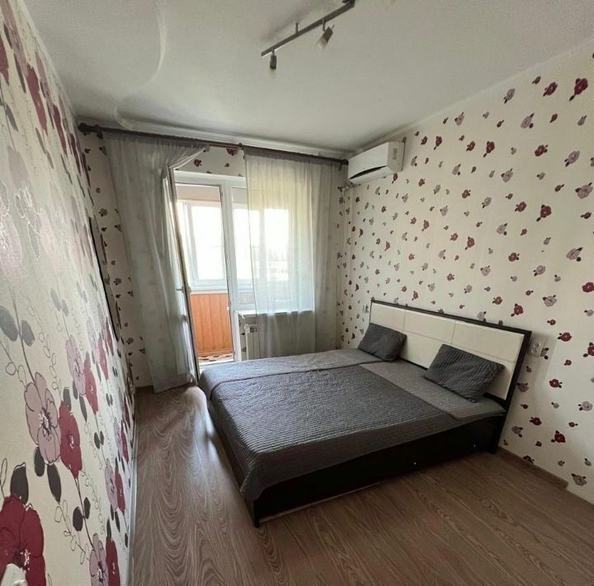 
   Продам 2-комнатную, 52 м², Комарова б-р, 11/3

. Фото 5.