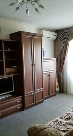 
   Продам 3-комнатную, 59.9 м², Ларина ул, 15/2

. Фото 6.