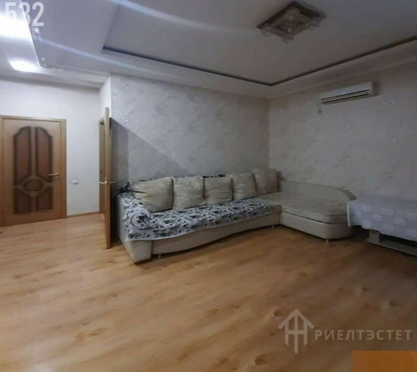 
   Продам 2-комнатную, 55 м², Мира ул, 2

. Фото 9.