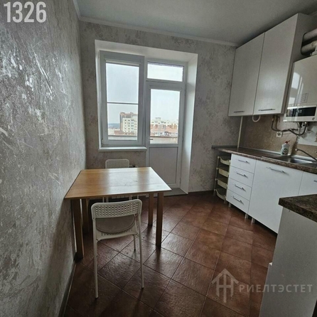 
   Продам 1-комнатную, 37 м², Венеры ул, 9/5

. Фото 8.